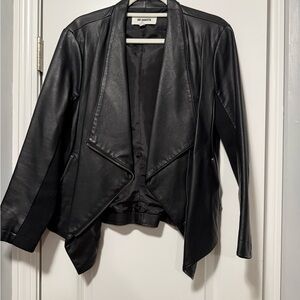 BB Dakota Sleek Black Leather Jacket